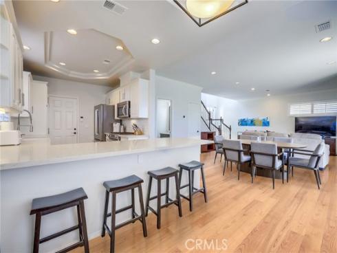 1581  Orange  B  Avenue, Costa Mesa, CA