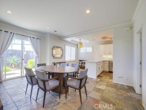 1581  Orange  B  Avenue, Costa Mesa, CA