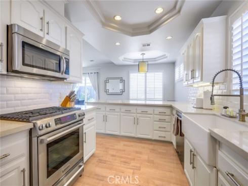 1581  Orange  B  Avenue, Costa Mesa, CA