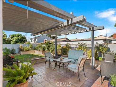 1788 Hawaii , Costa Mesa, CA