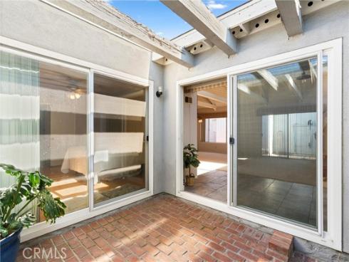 1788 Hawaii , Costa Mesa, CA