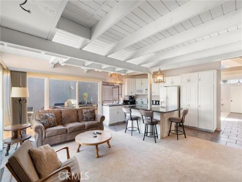 1788 Hawaii , Costa Mesa, CA