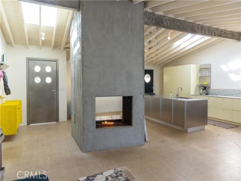 326 Princeton Drive, Costa Mesa, CA