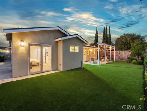 3210 New York Avenue, Costa Mesa, CA