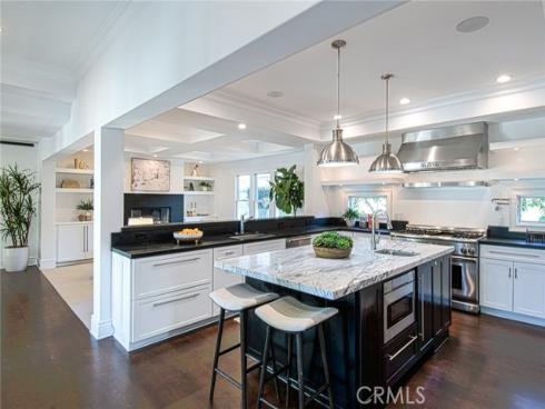 412 Magnolia Street, Costa Mesa, CA