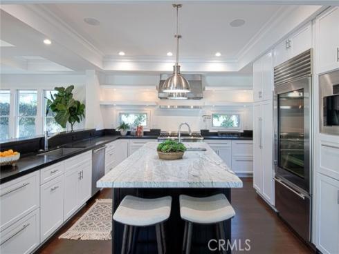 412 Magnolia Street, Costa Mesa, CA