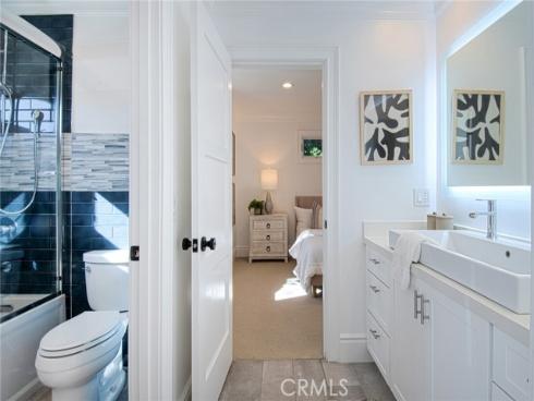 412 Magnolia Street, Costa Mesa, CA