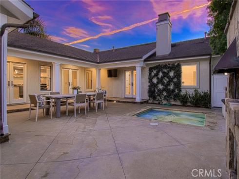 412 Magnolia Street, Costa Mesa, CA