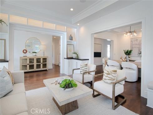 412 Magnolia Street, Costa Mesa, CA