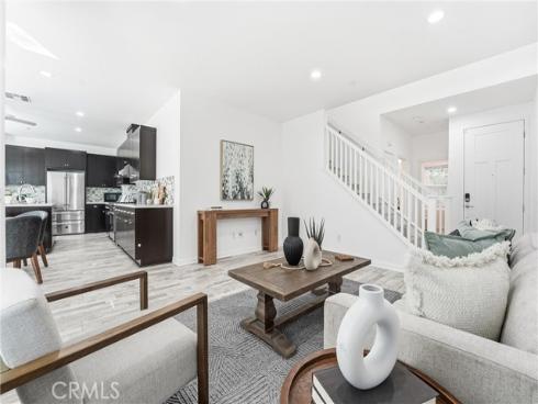 2633 Clarion Lane , Costa Mesa, CA