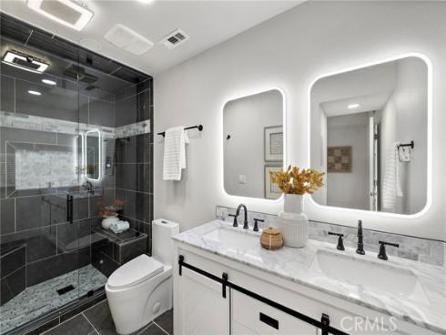 168 23rd D , Costa Mesa, CA