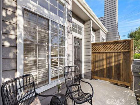 168 23rd D , Costa Mesa, CA