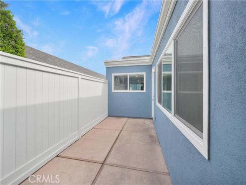 2422 Richmond , Costa Mesa, CA