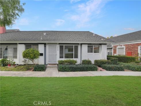 2422 Richmond , Costa Mesa, CA