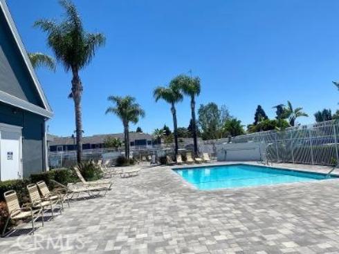 2422 Richmond , Costa Mesa, CA