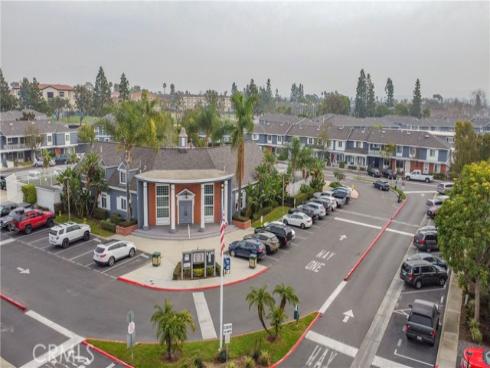 2422 Richmond , Costa Mesa, CA