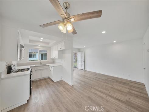 2422 Richmond , Costa Mesa, CA