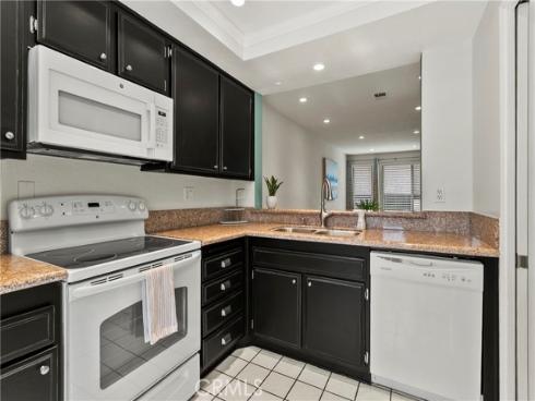 1083 Mesa Bluff 13 , Costa Mesa, CA