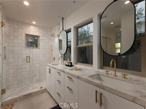 212 E 19th Street, Costa Mesa, CA