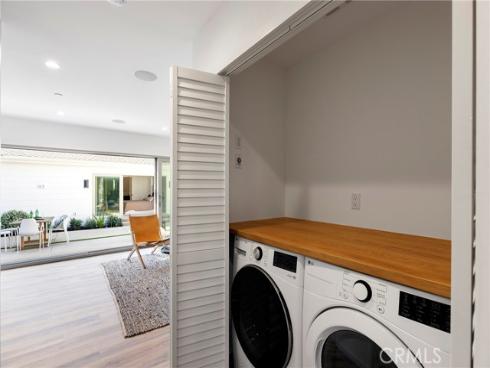 212 E 19th Street, Costa Mesa, CA