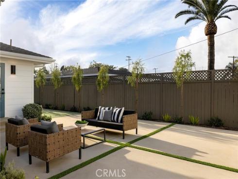 212 E 19th Street, Costa Mesa, CA