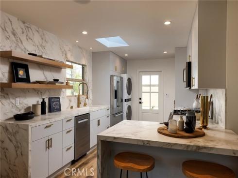 212 E 19th Street, Costa Mesa, CA