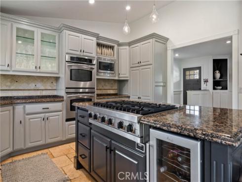 2038  Aliso   Avenue, Costa Mesa, CA