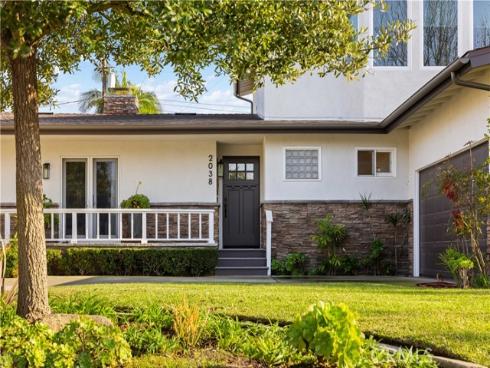 2038  Aliso   Avenue, Costa Mesa, CA