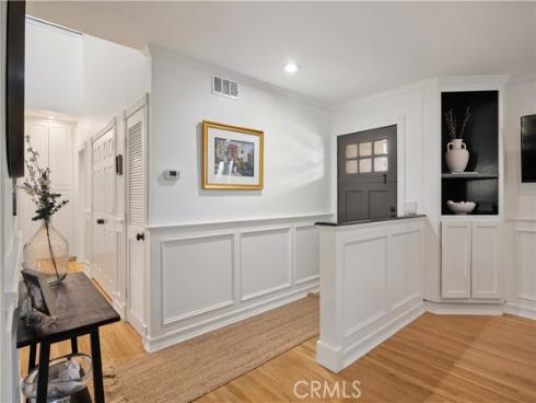 2038  Aliso   Avenue, Costa Mesa, CA