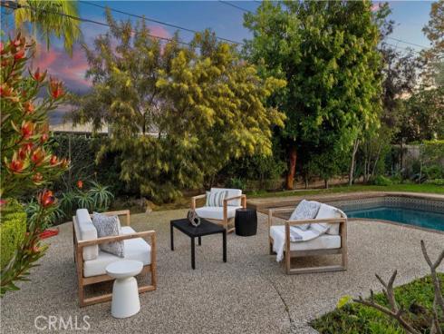 2038  Aliso   Avenue, Costa Mesa, CA