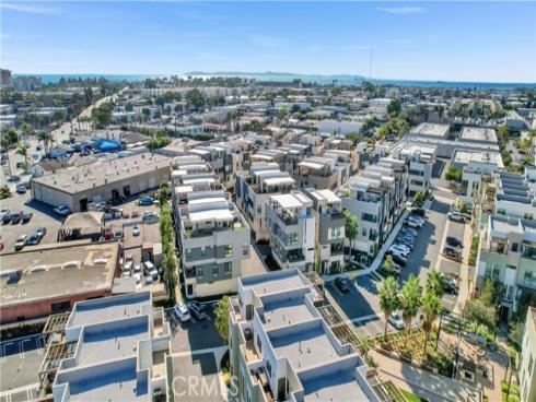 1650 Topanga Avenue, Costa Mesa, CA