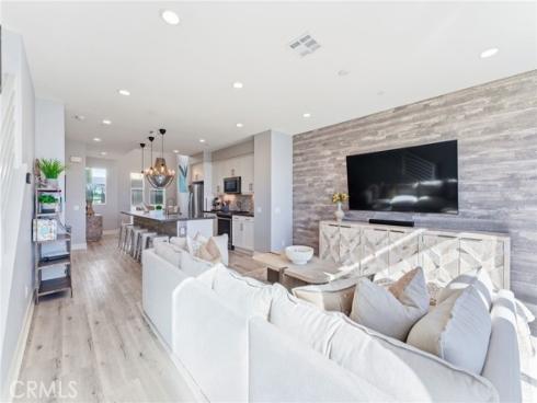 1650  Topanga   Avenue, Costa Mesa, CA