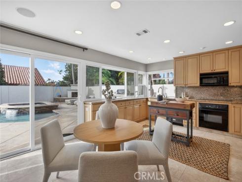 969 Azalea Drive, Costa Mesa, CA