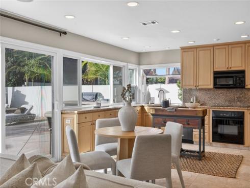 969 Azalea Drive, Costa Mesa, CA