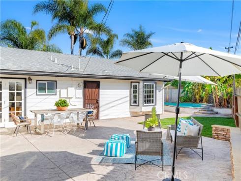 469 Lenwood Circle , Costa Mesa, CA