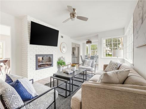 469 Lenwood Circle , Costa Mesa, CA