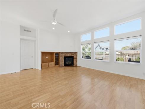 158 Cecil , Costa Mesa, CA