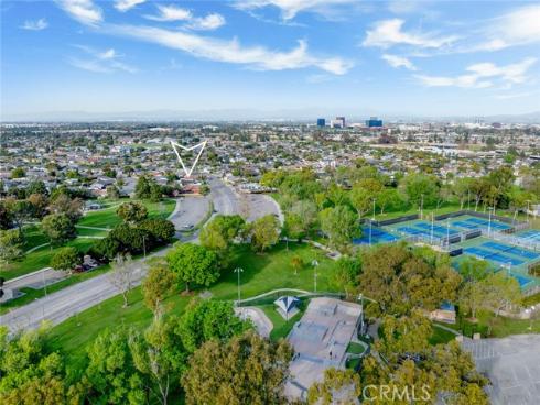 913  Junipero  , Costa Mesa, CA