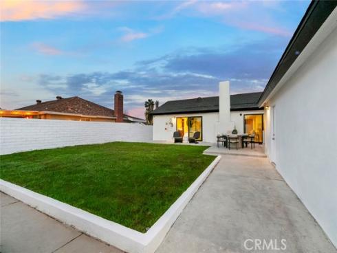 913  Junipero  , Costa Mesa, CA