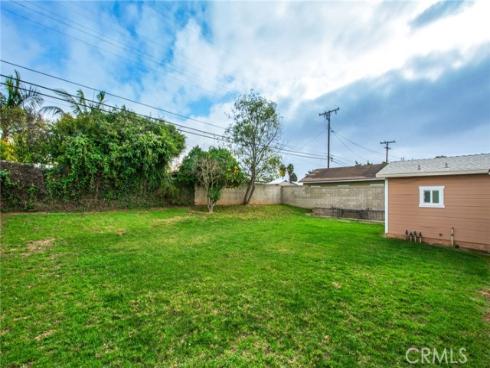 1940 Monrovia , Costa Mesa, CA