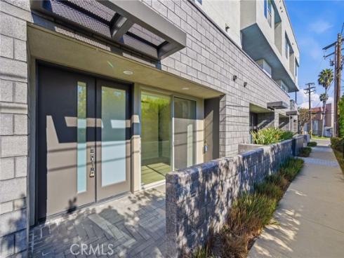 639 Channel Way, Costa Mesa, CA