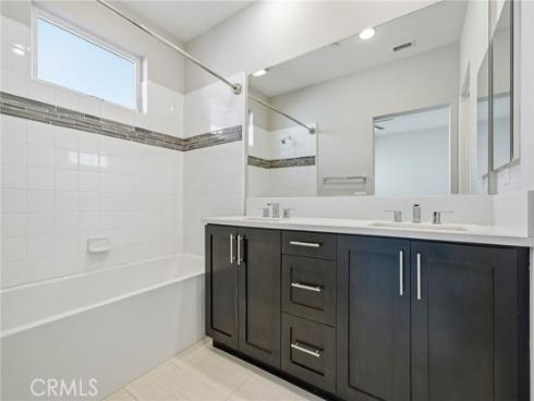 639 Channel Way, Costa Mesa, CA