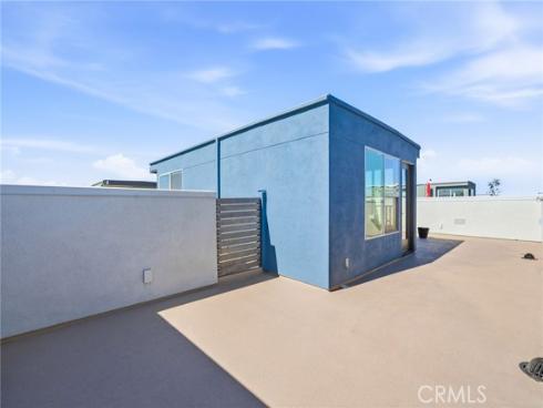 639 Channel Way, Costa Mesa, CA