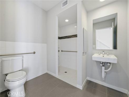 639 Channel Way, Costa Mesa, CA