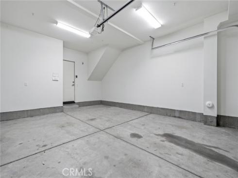 639 Channel Way, Costa Mesa, CA