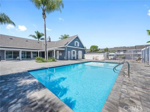 115 Morristown , Costa Mesa, CA