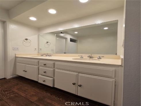 783 Grayling , Costa Mesa, CA