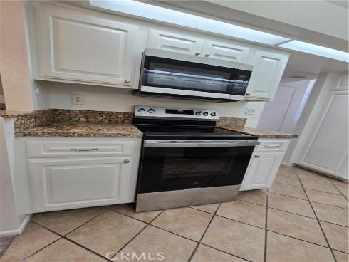 783 Grayling , Costa Mesa, CA