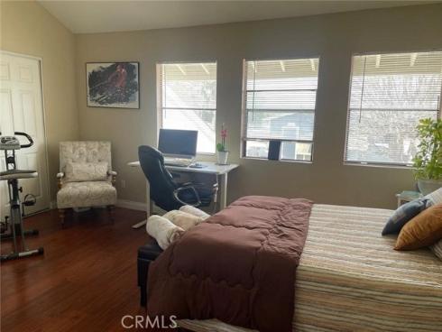 404 Brighton Springs , Costa Mesa, CA