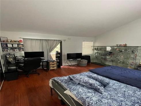 404 Brighton Springs , Costa Mesa, CA